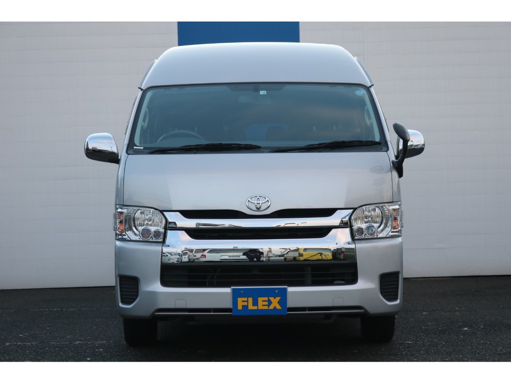 迫力のあるフロントフェイス！