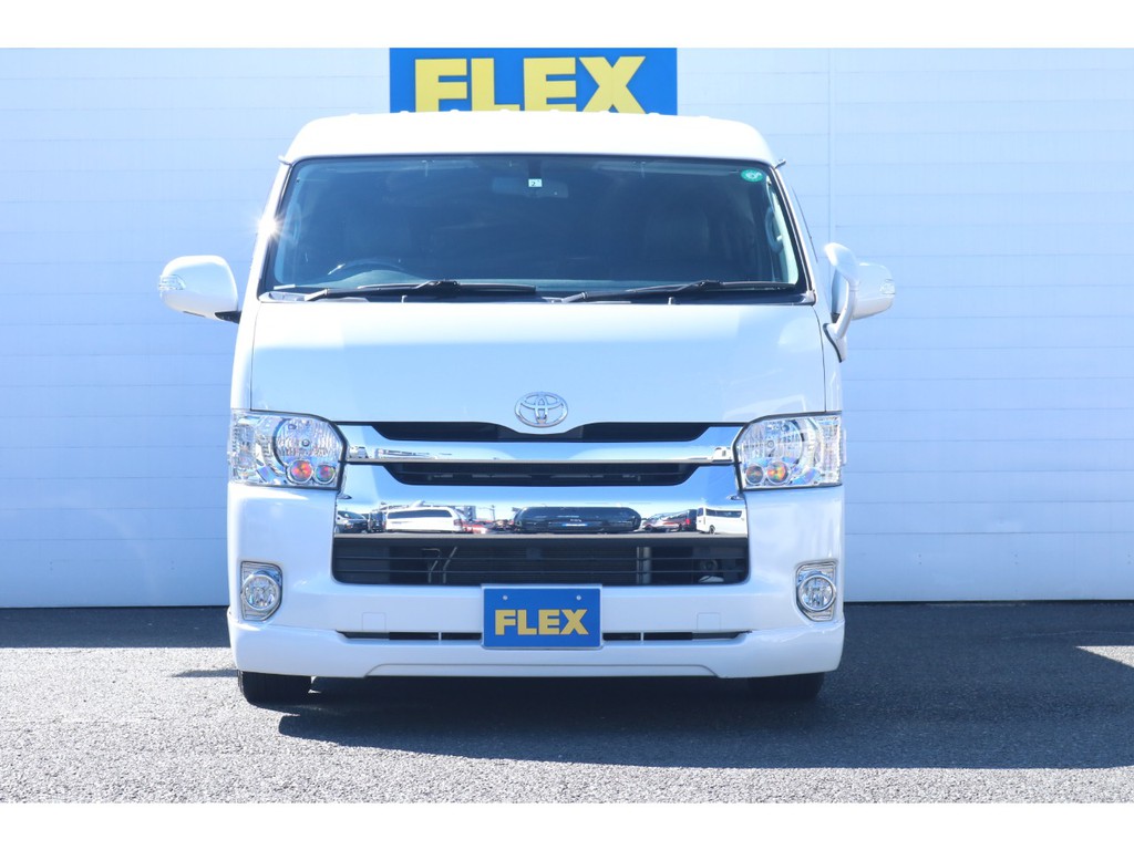 迫力のあるフロントフェイス！