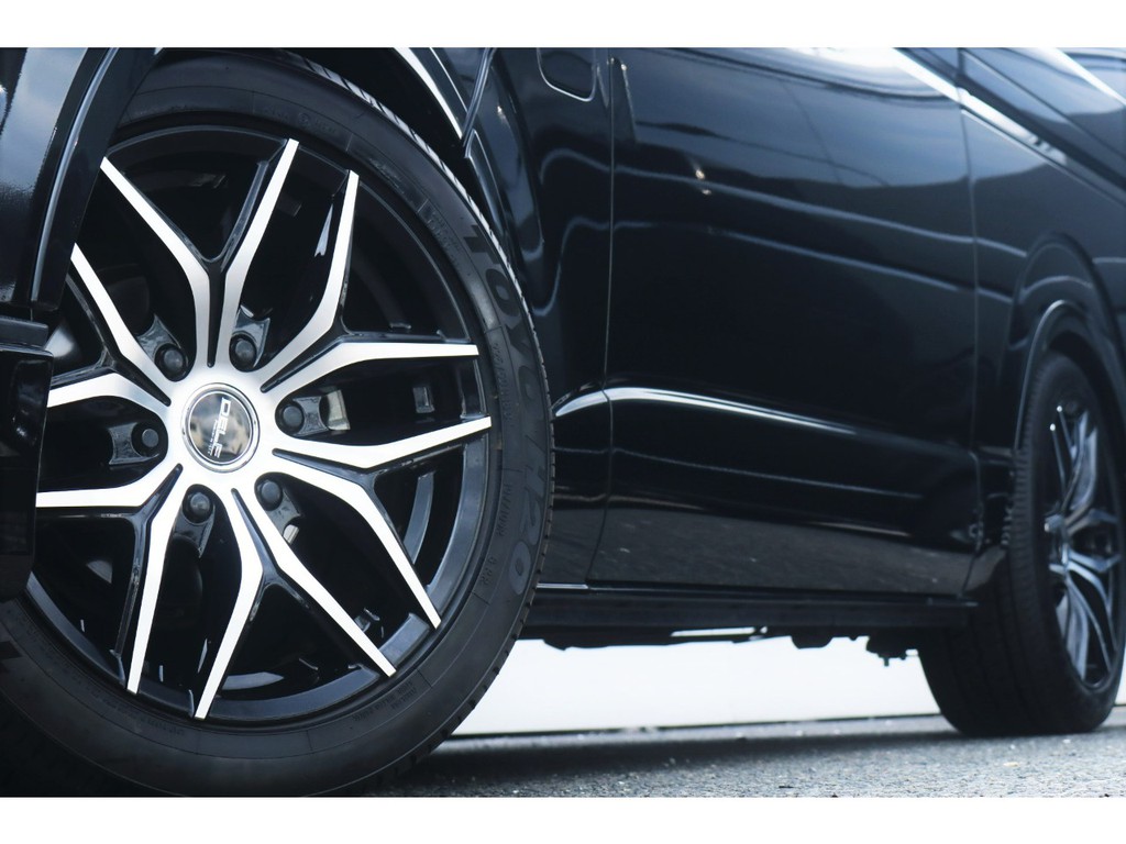 Delf01アルミホイール装着済み