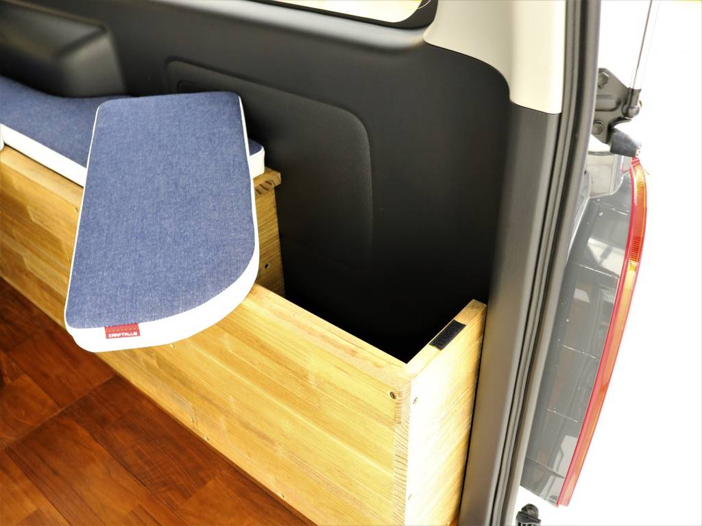 各所に収納スペースを完備！無駄がありません！！