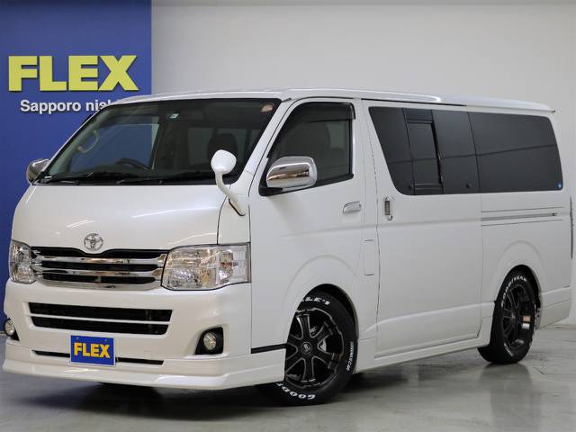 【中古/厳選仕入れ】レジアスエースバン　MRT　4ＷＤ　3.0　パールホワイトシャイン　入庫です！！