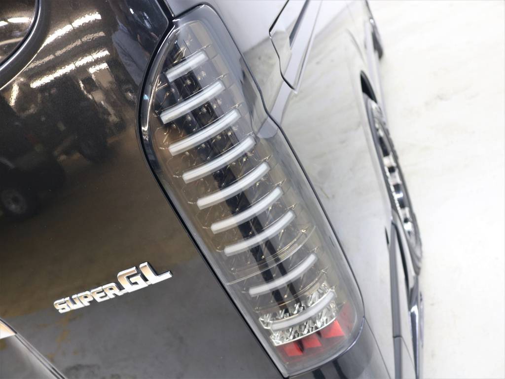 新品ヴァレンティＬＥＤテールランプ！