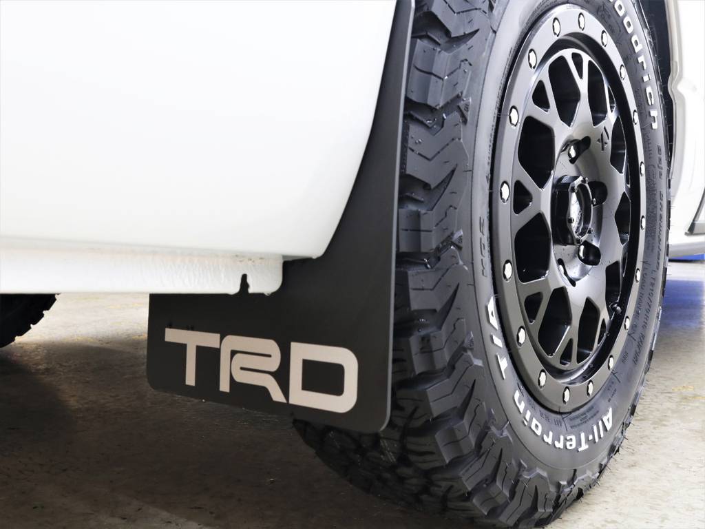 ＴＲＤマッドフラップ付きです！