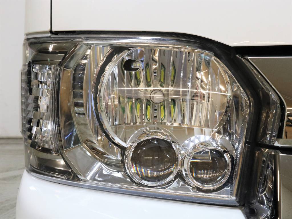 ＬＥＤヘッドランプは標準装備です！