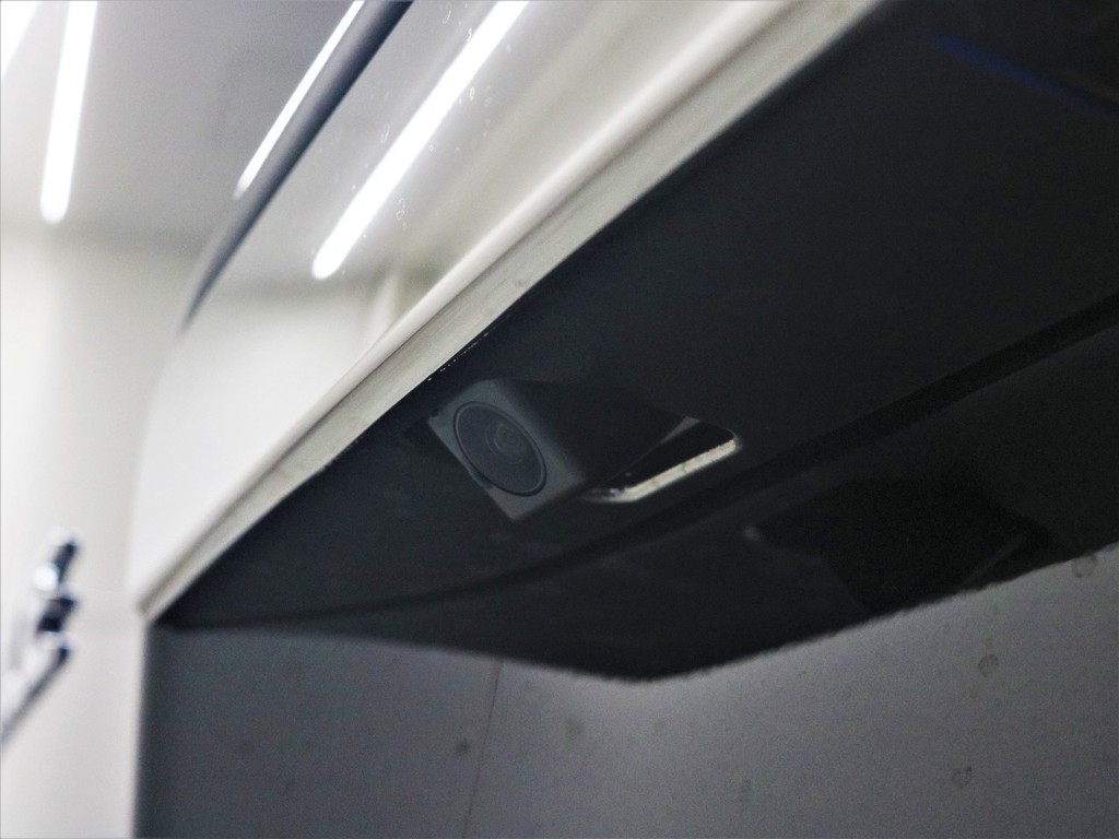 バックカメラ搭載車！