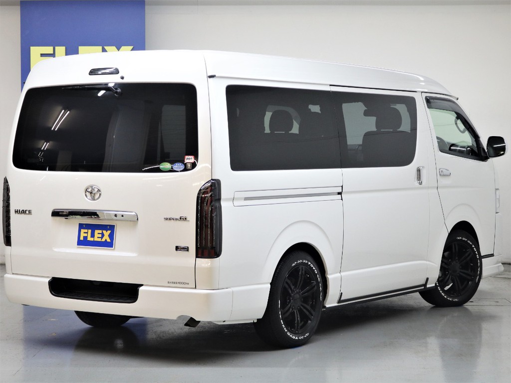 まだまだ中古市場に出回らない限定車！お早めにお問い合わせください！