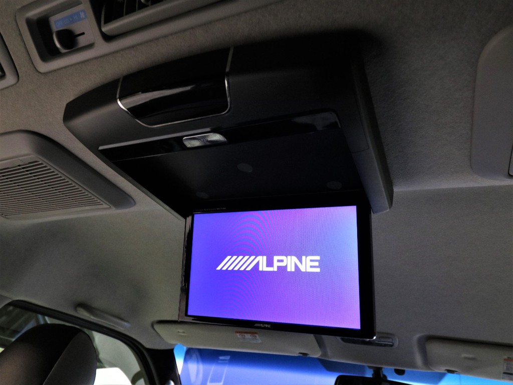 アルパイン１０.１フリップダウンモニター！