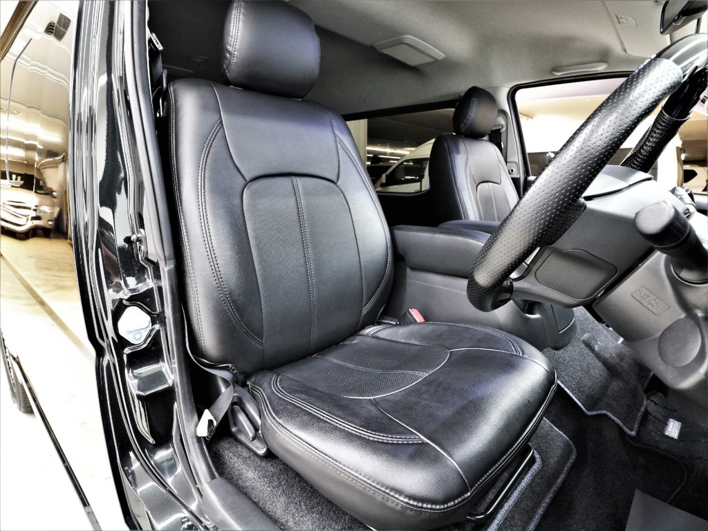 黒革調シートカバー！