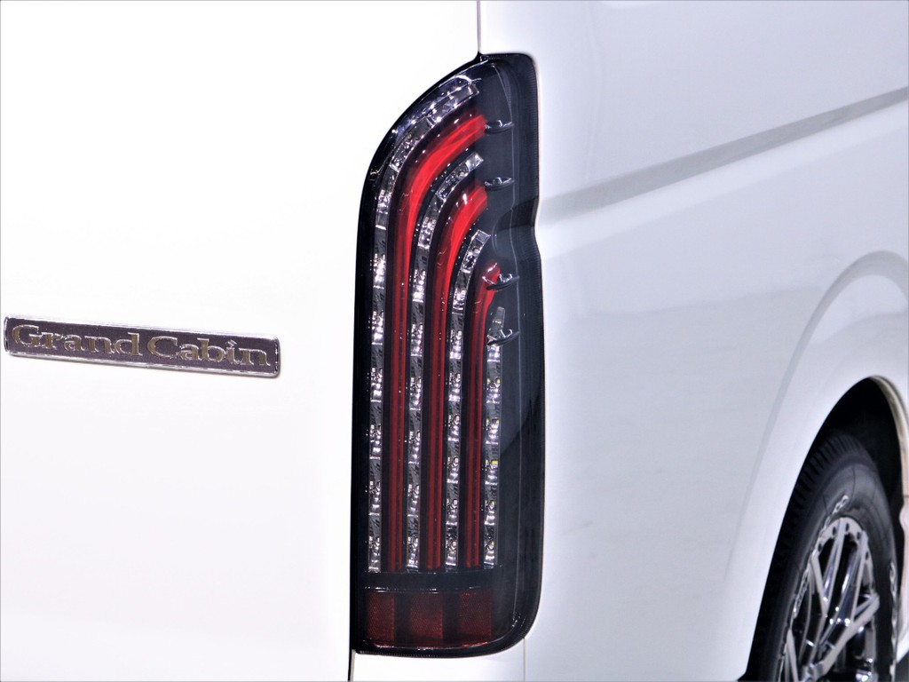 新品FLEXオリジナル【煌きRED】LEDテールランプ