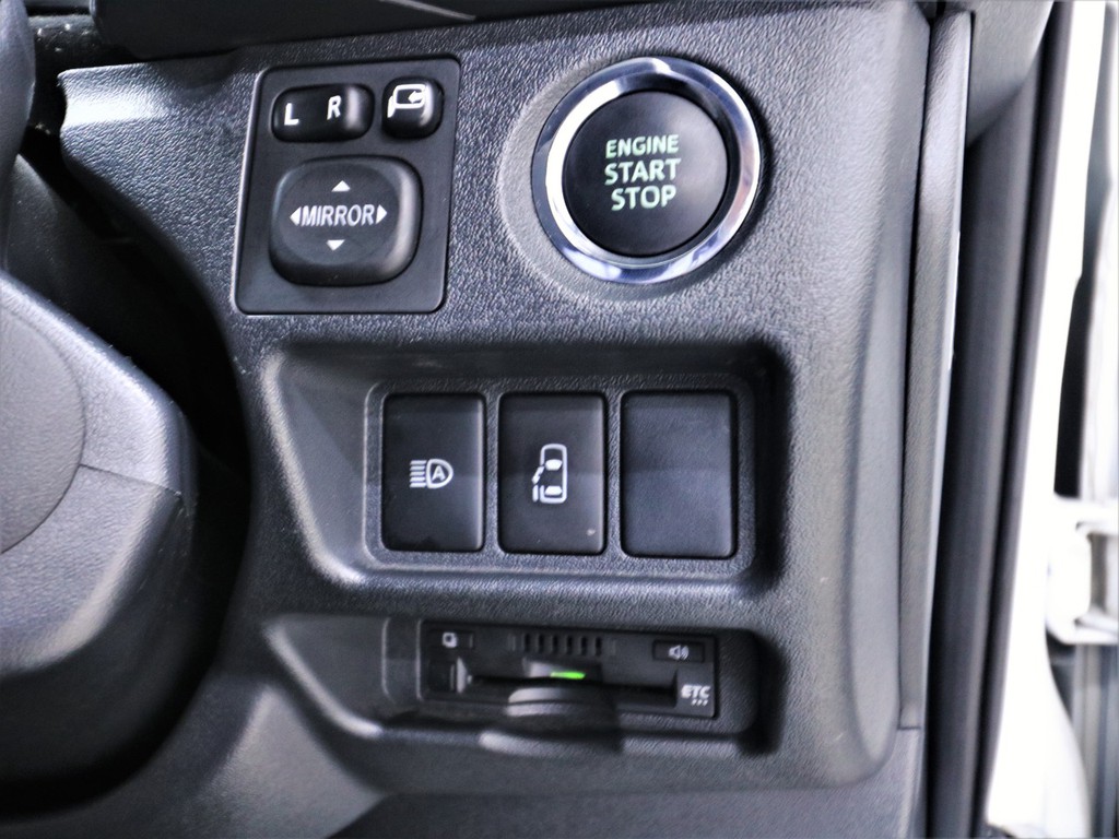 スマートエントリー&amp;プッシュスタート！【メーカーオプション】