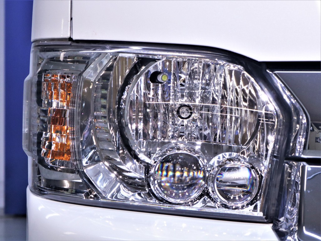 LEDヘッドランプ！【メーカーオプション】