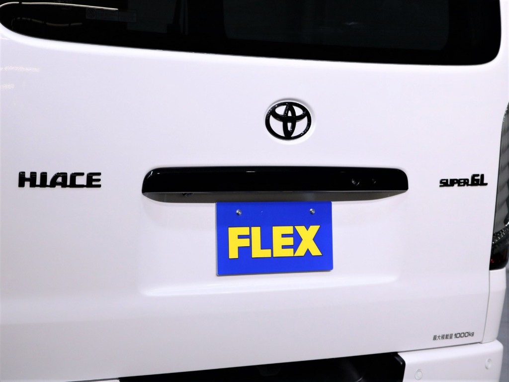 ＨＩＡＣＥ/ＳＵＰＥＲ－ＧＬエンブレムブラック塗装されております！