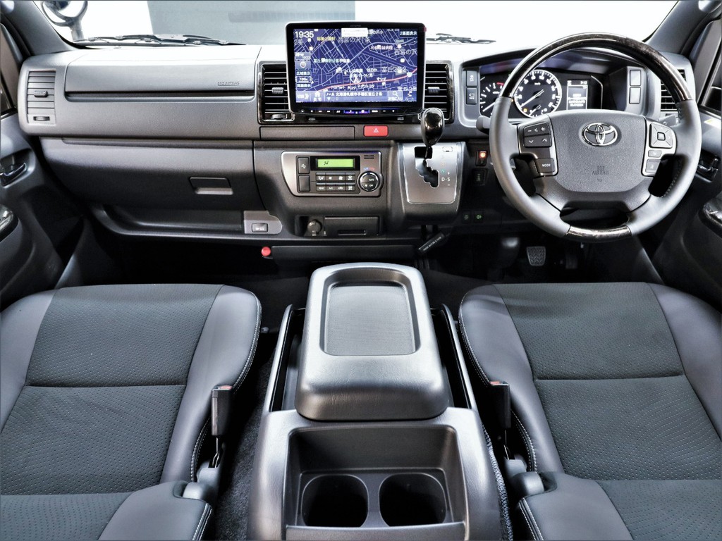 女性の方でも運転しやすいボディサイズです！
