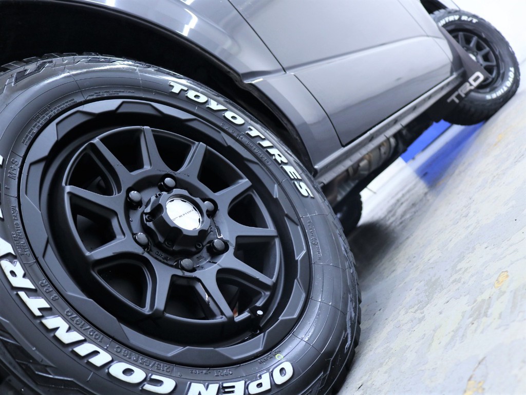 新品16inch マットヴァンスアルミホイール＆TOYOオープンカントリー！