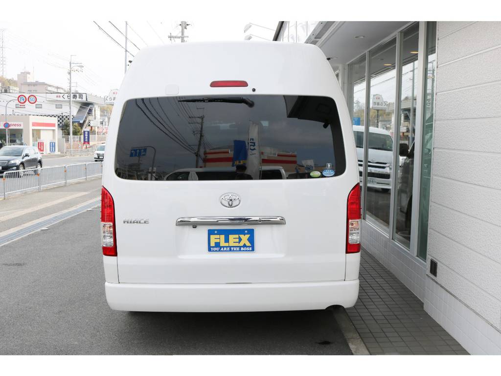 【現在、ＦＬＥＸハイエース大阪店にて展示中です♪】　お問い合わせは、ＴＥＬ０７２－７３０－７７６０　お気軽にどうぞ☆