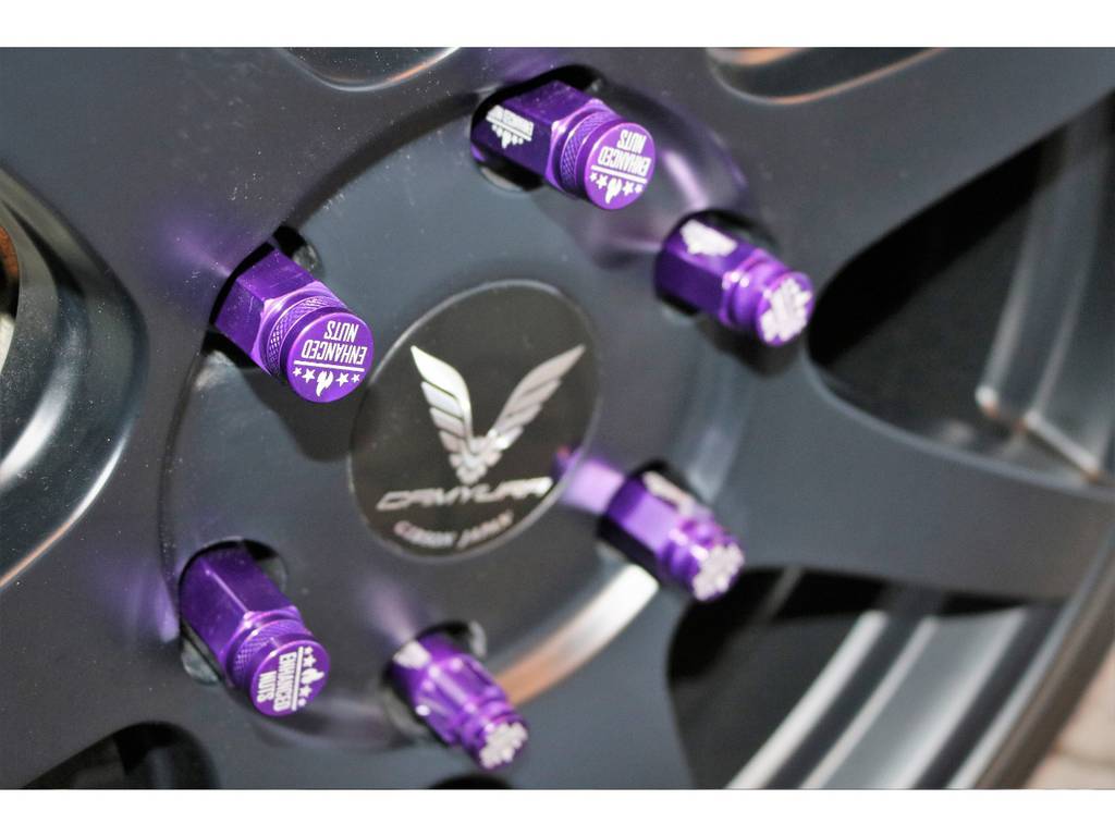 新品オリジナルホイールナットもいかしてます☆