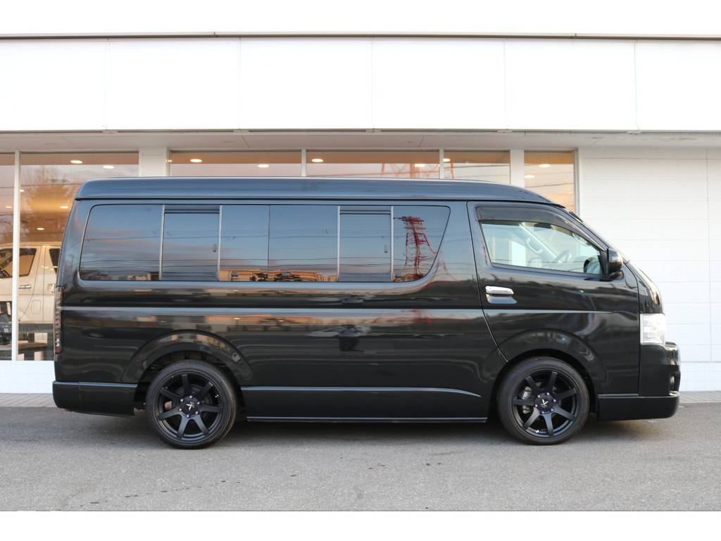 ～欲しいものがみつかるフレックスハイエース大阪店～　ＴＥＬ：０７２－７３０－７７６０