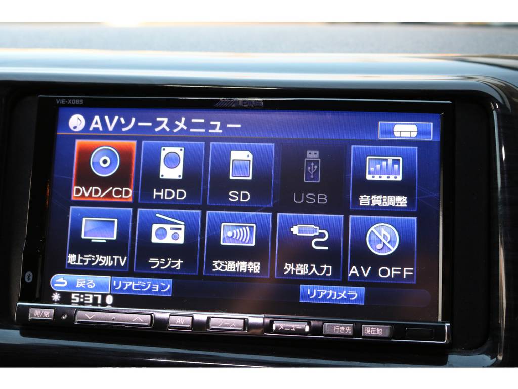 アルパイン　ナビも装備しております☆