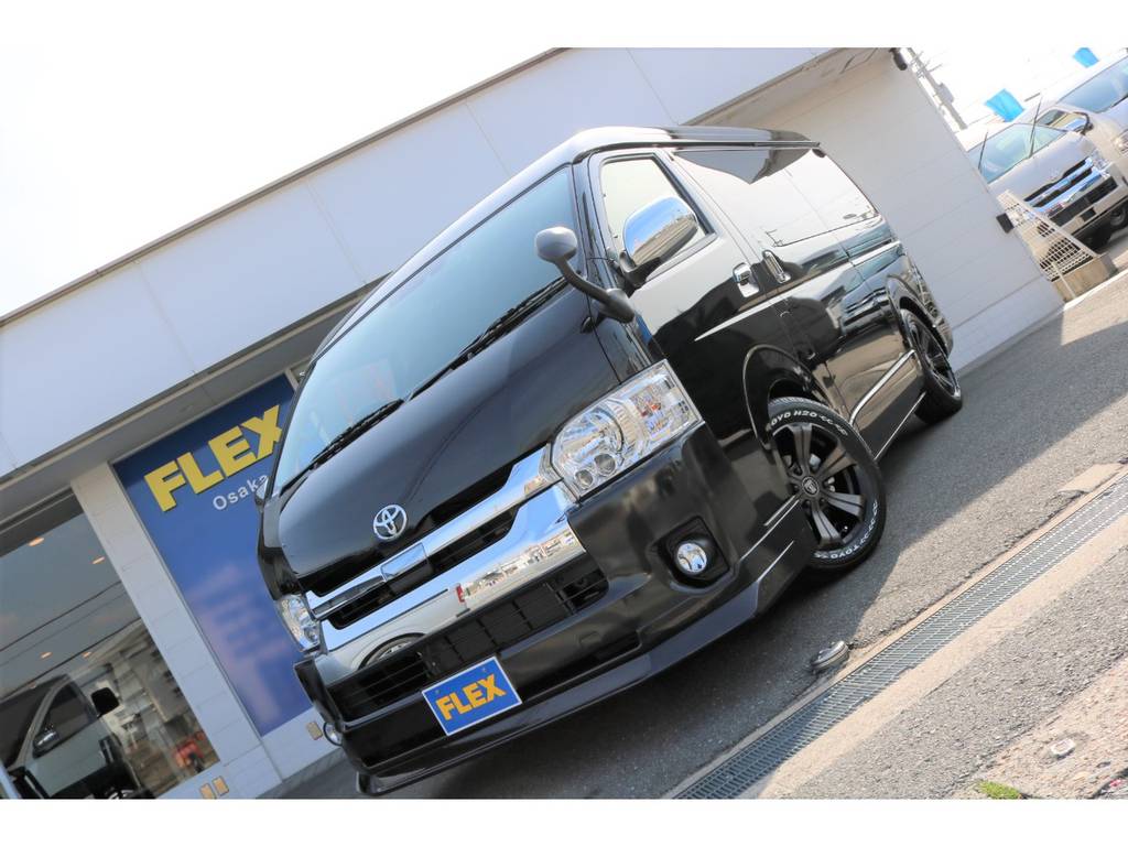 ＬＥＤヘッドライト！オリジナルフロントリップスポイラー！現社展示中につき即納車可能！大阪店までお気軽にお問合わせください！