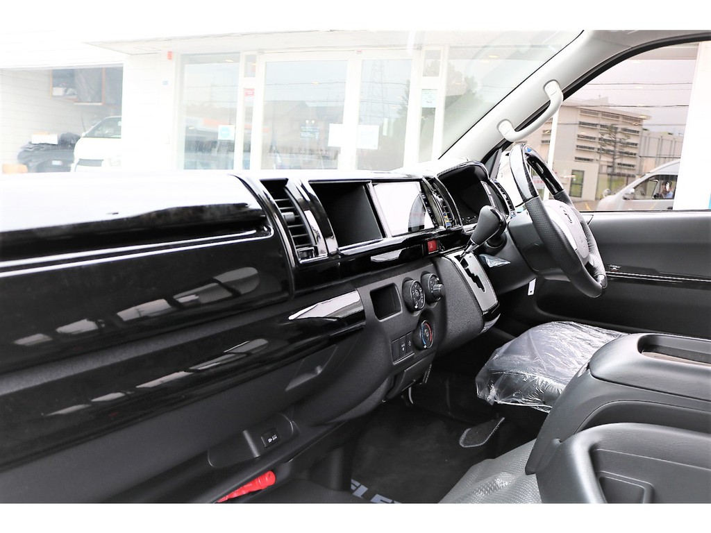 全国通販納車お受けしております。　お気軽にお問合せ下さい。ＴＥＬ：０７２－７３０－７７６０