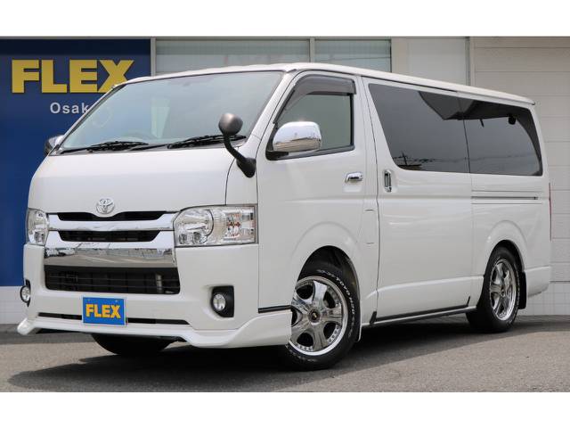 Ⅳ型３０００ディーゼルターボＳ－ＧＬ４ＷＤ！充実のカスタム内容でお買い得価格にてご提供！