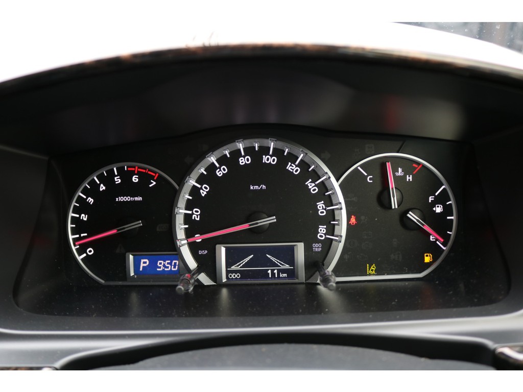 全国納車お受け致します。　お気軽にお問合せ下さいませ。　ＴＥＬ：０７２－７３０－７７６０