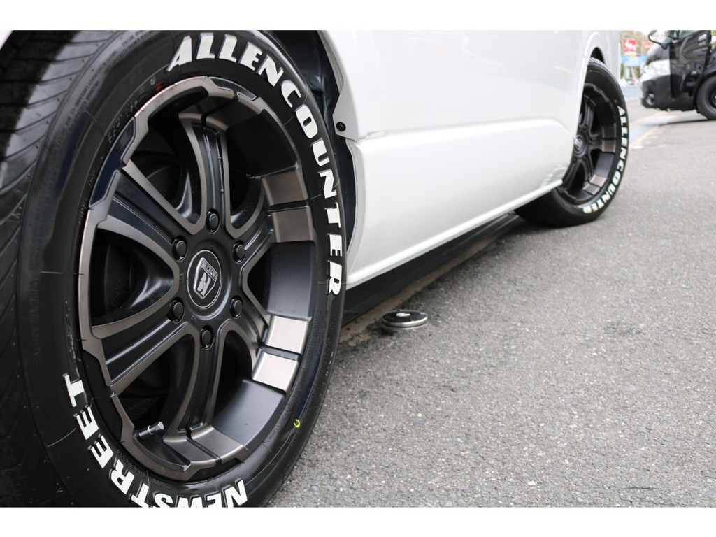 全国納車お受け致します。　お気軽にお問合せ下さいませ。　ＴＥＬ：０７２－７３０－７７６０