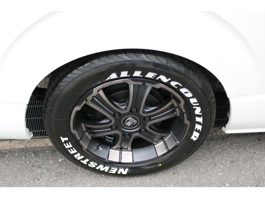 全国納車お受け致します。　お気軽にお問合せ下さいませ。　ＴＥＬ：０７２－７３０－７７６０