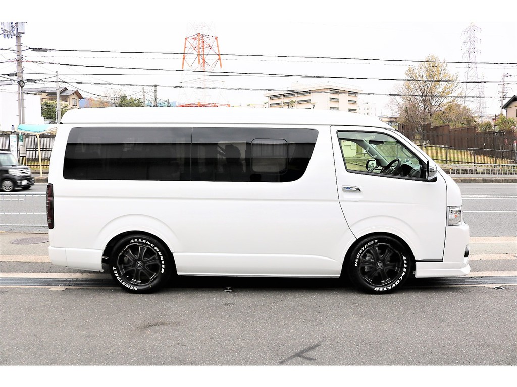 全国納車お受け致します。　お気軽にお問合せ下さいませ。　ＴＥＬ：０７２－７３０－７７６０