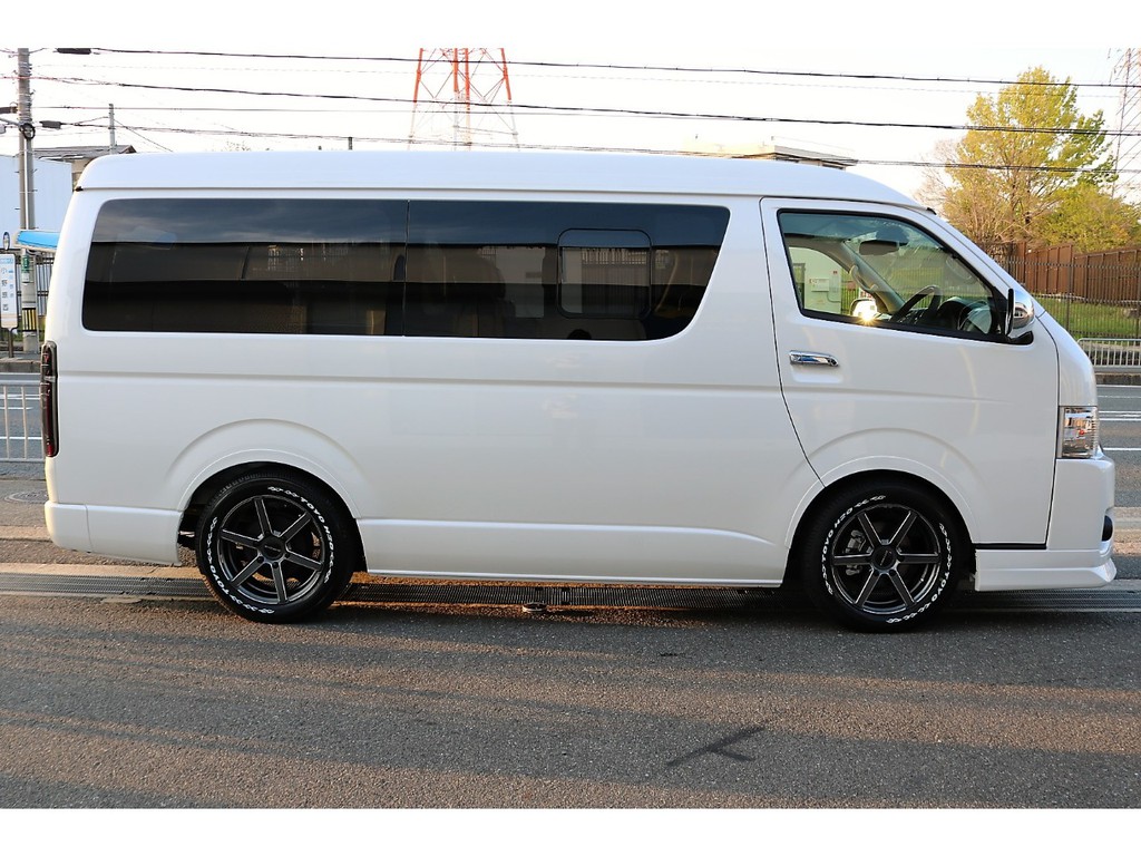 全国納車お受け致します。　お気軽にお問合せ下さいませ。　ＴＥＬ：０７２－７３０－７７６０