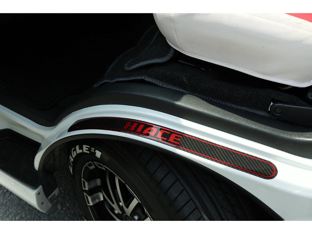 全国ご納車お受け致します。　フレックスハイエース大阪店　ＴＥＬ：０７２－７３０－７７６０