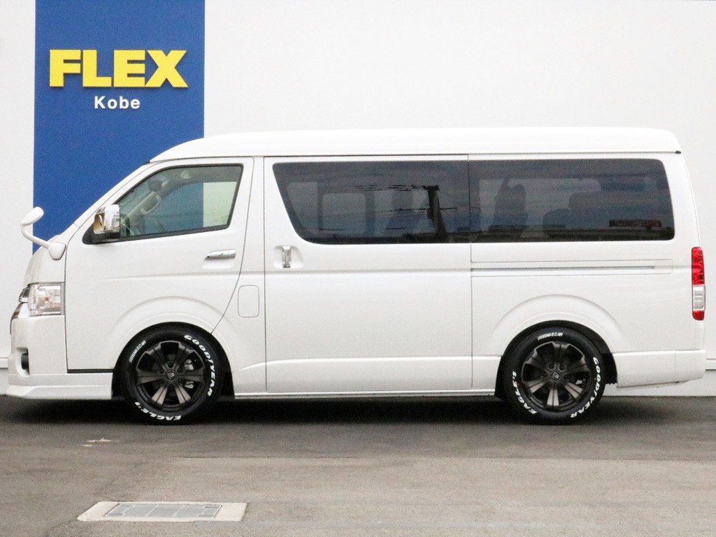 2インチローダウン施工済みです。車高公認取得するので継続車検の際も安心です！更なる車高調整や純正戻し等、ご要望が御座いましたらお気兼ねなくお申し付け下さい。