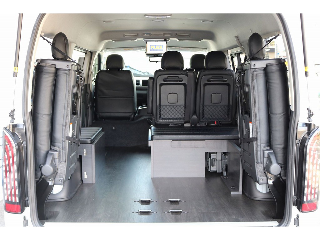 ベッドマットを外せばキャリースペースの誕生です！！