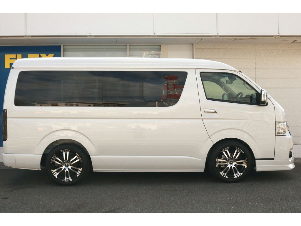 1.5インチローダウン施工済み！！