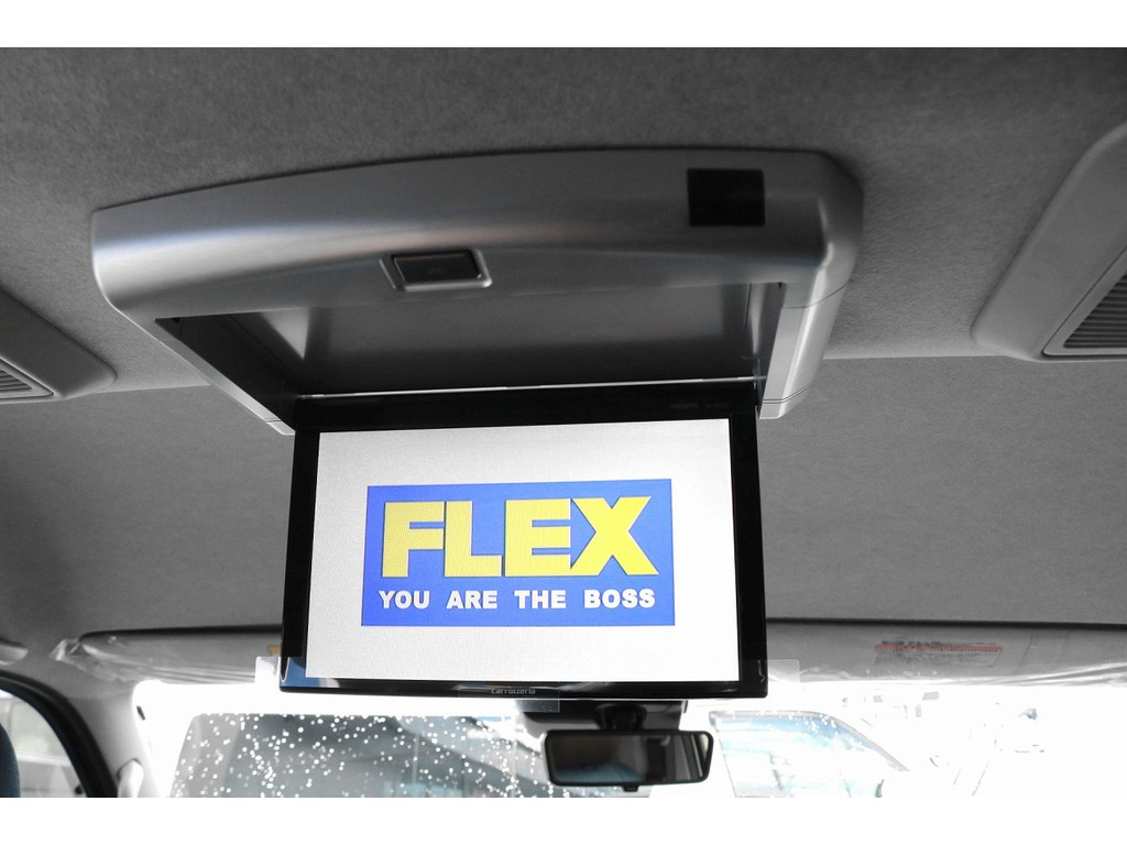 カロッツェリアフリップダウンモニター完備☆彡