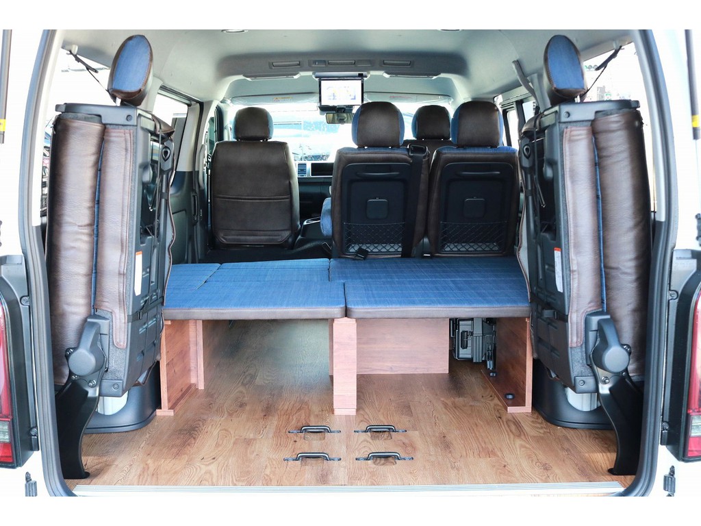 ベッド展開も非常に簡単ですよ☆