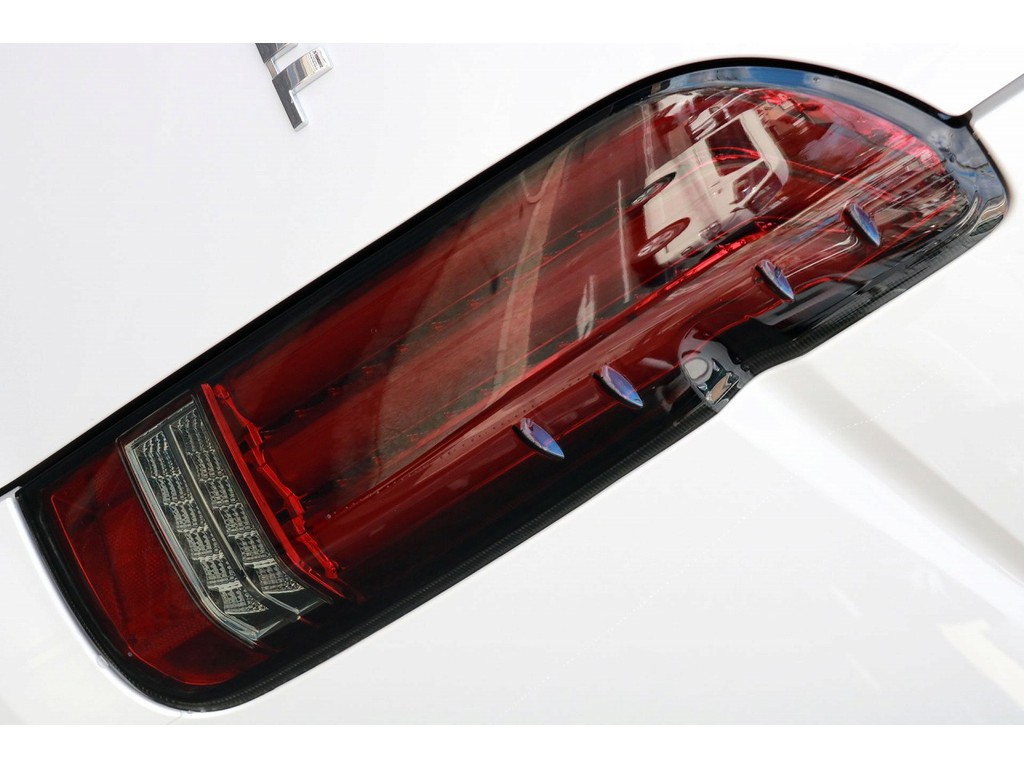 オリジナルアルティメットＬＥＤテールランプ完備☆彡