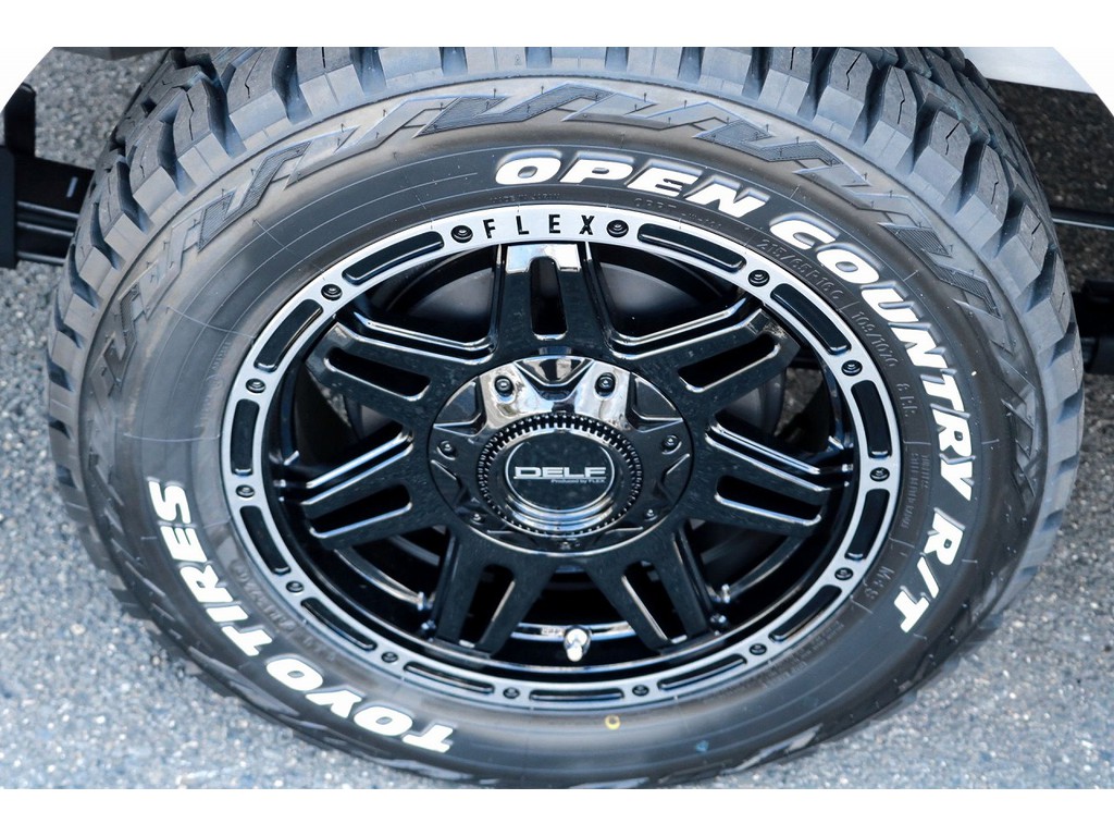 Ｄｅｌｆ０４　１６インチ　オープンカントリータイヤをセット！！