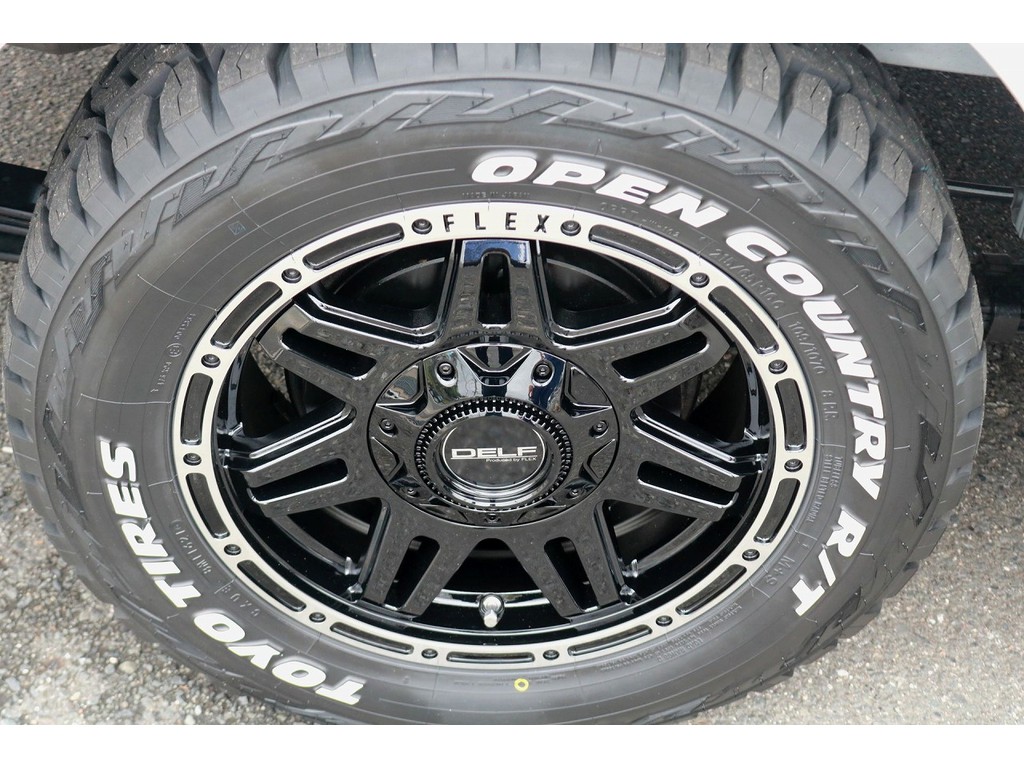 Ｄｅｌｆ０４　オープンカントリータイヤをセット！！