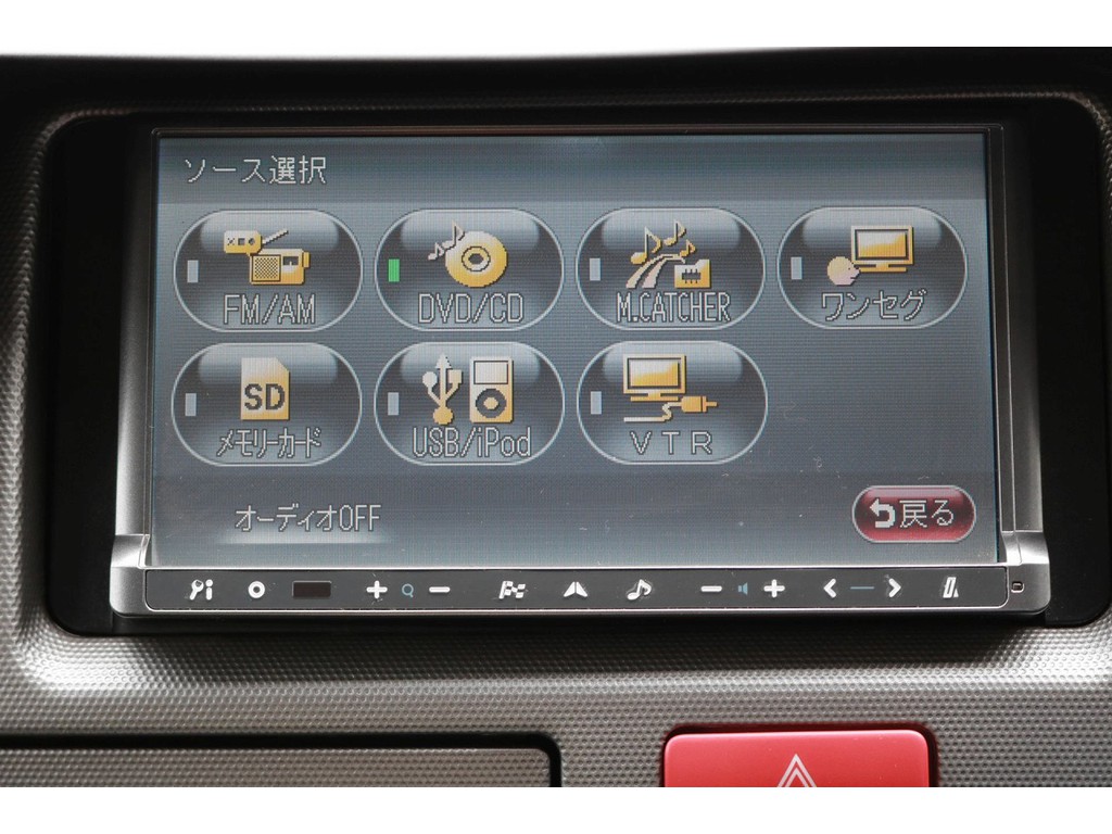 ＤＶＤ再生可能ナビ装着済み☆彡