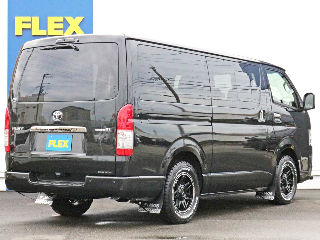 ハイエースの事なら専門店のＦＬＥＸハイエース神戸店へ！　新車中古車販売は勿論、経費が使えるリースやローンを使った販売など新たなハイエースライフを始めるお手伝いを致します！