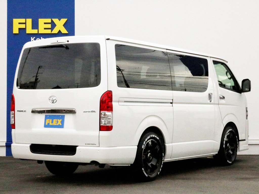 ハイエースの事なら専門店のＦＬＥＸハイエース神戸店へ！　新車中古車販売は勿論、経費が使えるリースやローンを使った販売など新たなハイエースライフを始めるお手伝いを致します！