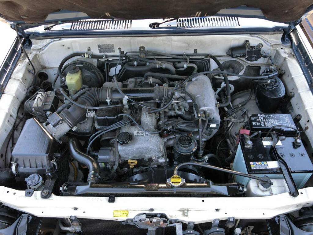 経済性に優れた２７００ｃｃエンジンモデル！タイミングチェーン式で、交換も不要な点が人気！