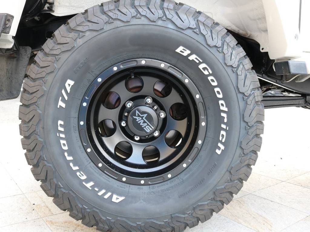 新品ブラックホイール＆BFGoodrith33/12.5/15のホワイトレターが美しい！！