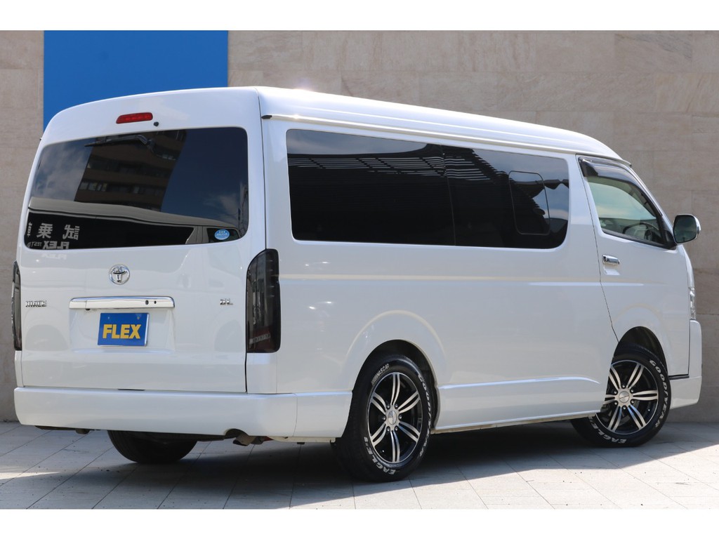 平成３０年式ワゴンＧＬ４ＷＤ新入庫です！内装架装車両！