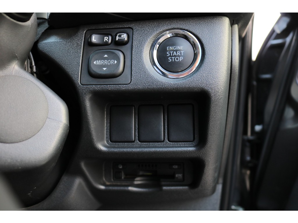 プッシュスタート！ＥＴＣ車載器完備！