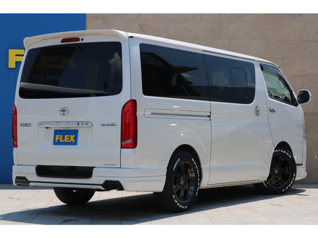 Ｈ３０年式スーパーＧＬ新入庫です！ＴＳＳ付！４ＷＤ車！