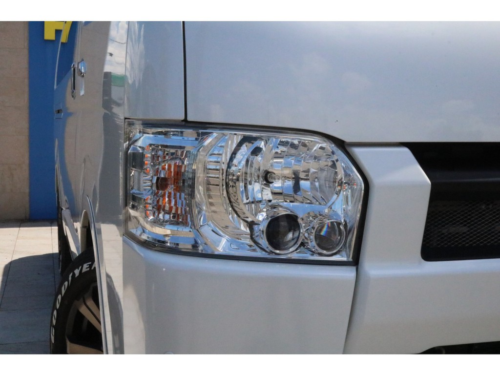 ＯＰ装備のＬＥＤヘッドライト！