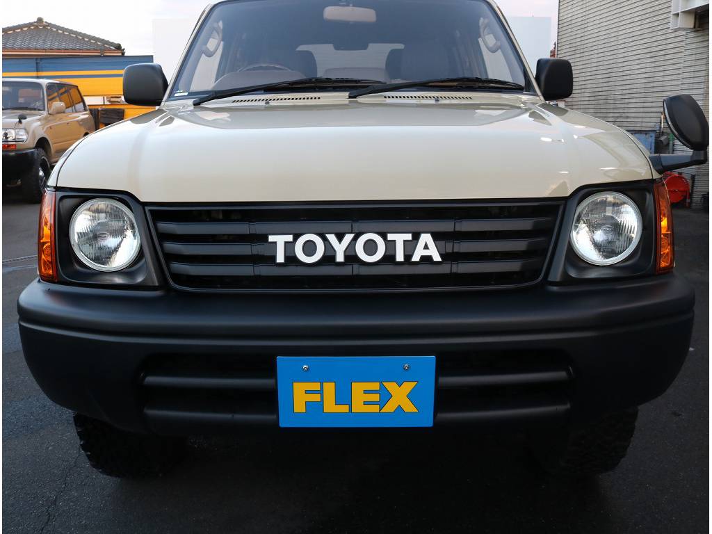 当社ではフレックス保証を販売させて頂いております！納車後から手放すその時まで保証付きでお乗り頂く事が可能です。