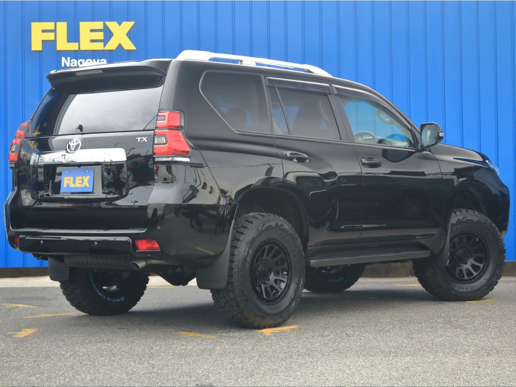純正車高は189ｃｍとなります。立体駐車場などの高さが大体、2メートル以内になります。ですので、立体駐車でも駐車出来ます！